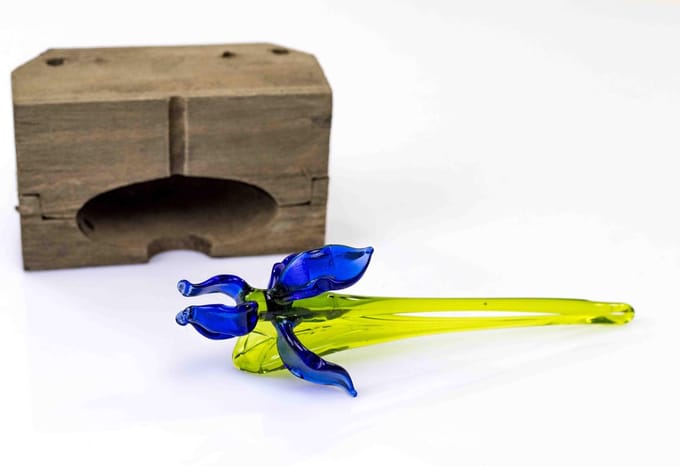 Blauwe Iris van Glas lengte 18 cm, Kunstbloemen