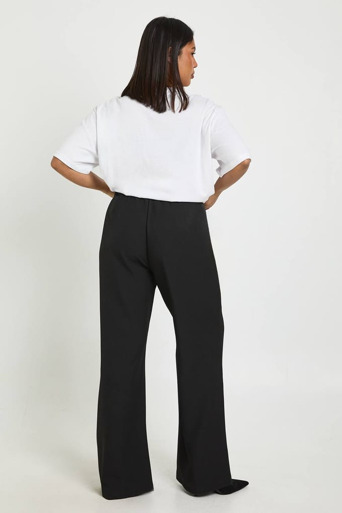 Dames Plus Boohoo Basics Getailleerde Wijdvallende Broek | Zwart | Maat: 50