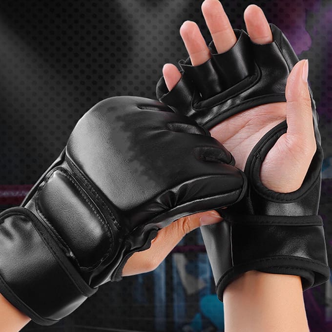 1 paire de gants de boxe absorbant les chocs, demi-doigts, pour entraînement Sanda, Muay Thai, MMA black