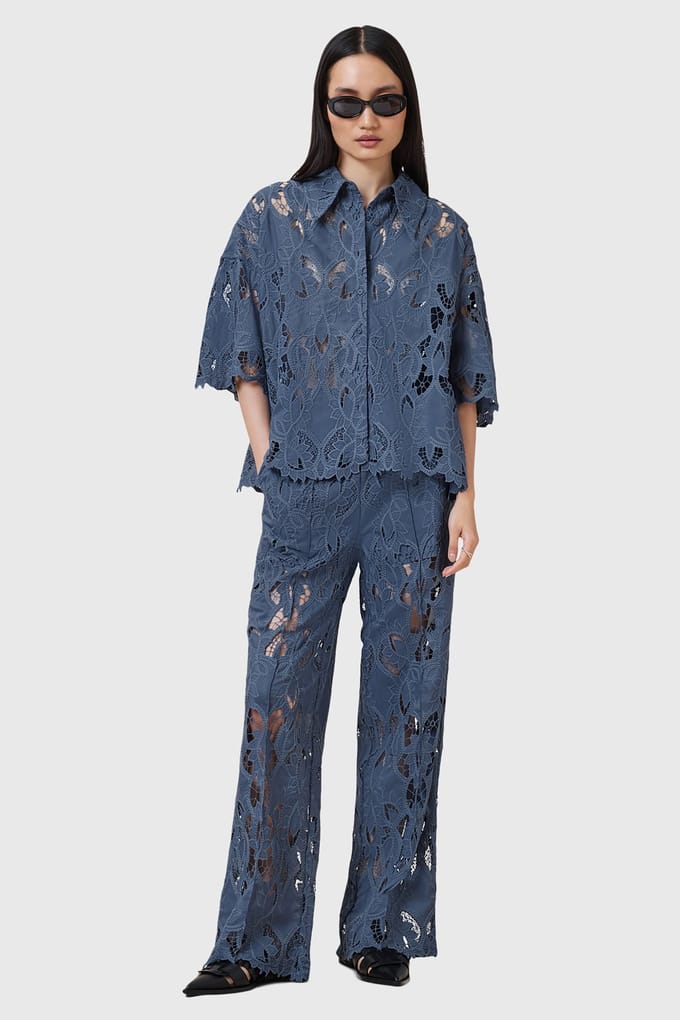 AllSaints Charli Emb Shirt Dusty Blue Maat: 6 | Wijde Broeken Outlet | Dames | Blauw