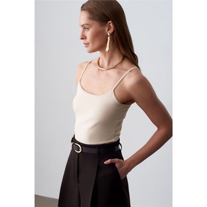 Slim-fit Mouwloze Blouse met Vierkante Halslijn