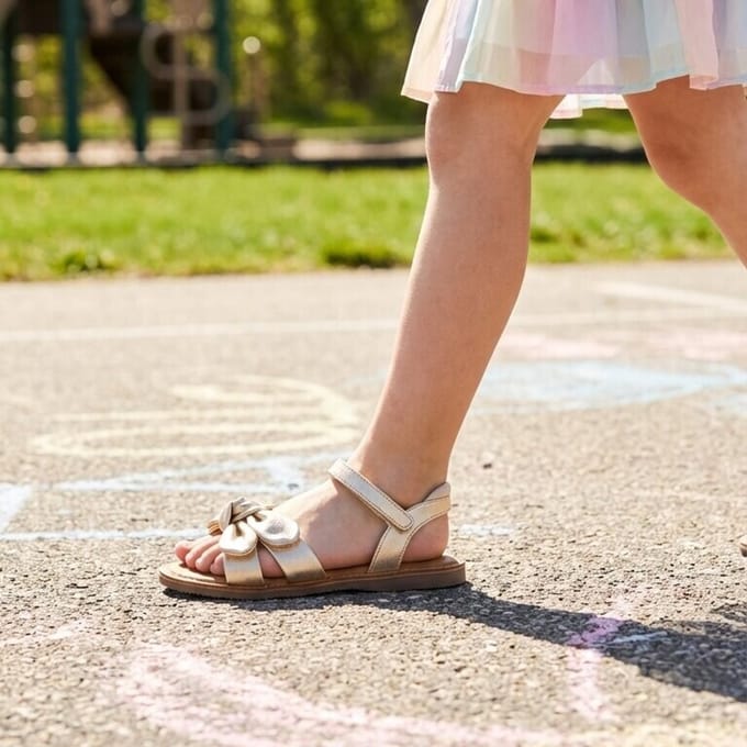 Muyters Sandalen goud Leer - Maat 34 - Kinderschoenen
