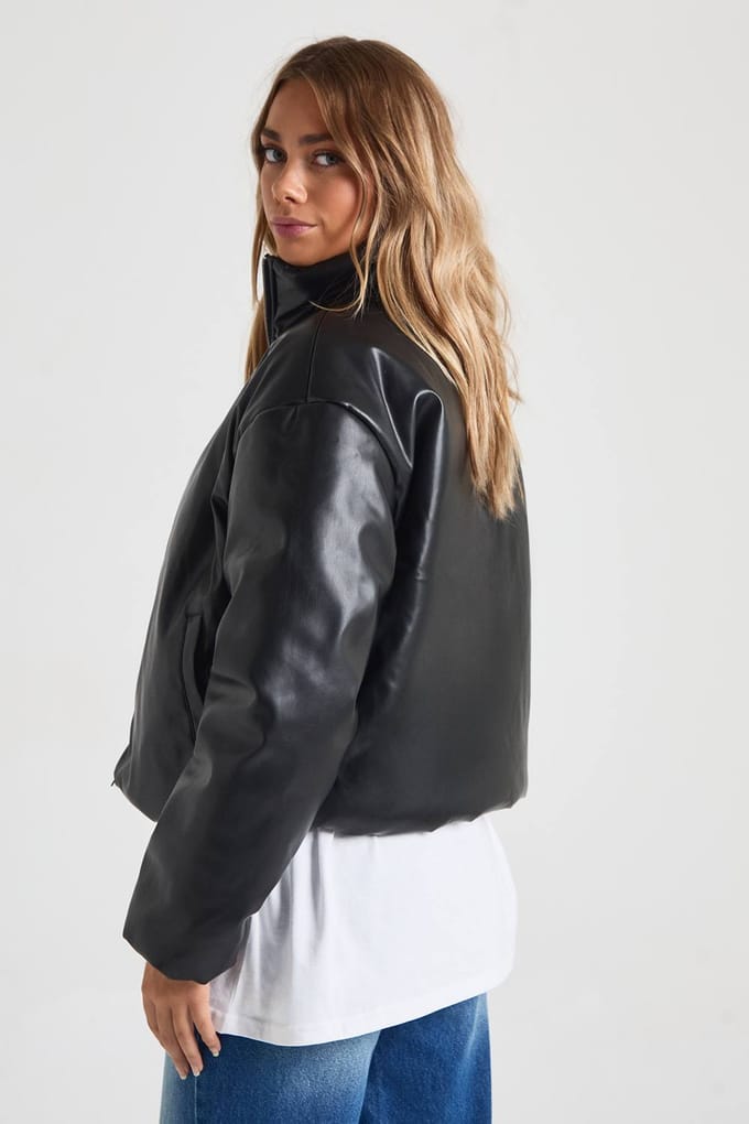 boohoo Dames Bomberjack met trechterhals in imitatieleer | Black | Maat: 14