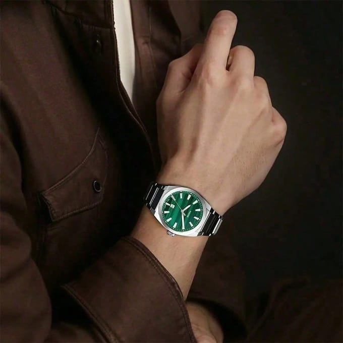 Everett Driewijzer Datum Roestvrij Staal Horloge FS6056 groen