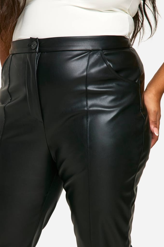 boohoo Dames Plus Slim Fit Naaddetail Pu Broek | Zwart | Maat: 54