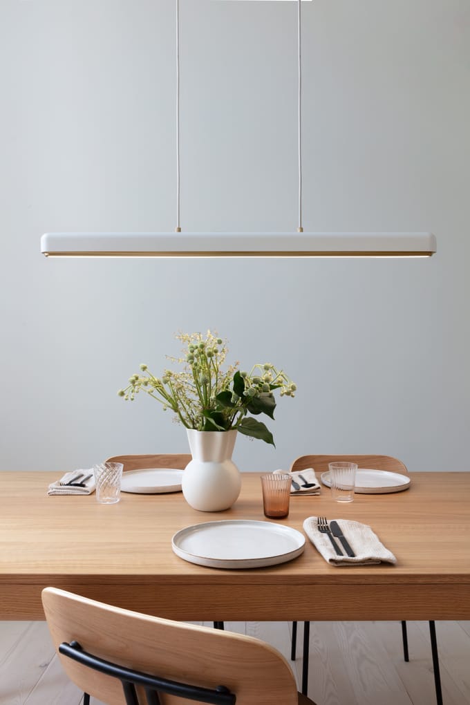 UMAGE LED hanglamp Hazel Branch, wit/messing, 100 cm