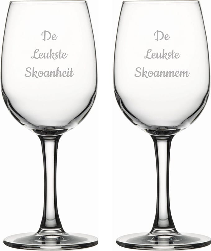 Gegraveerde witte wijnglas 26cl De Leukste Skoanheit-De Leukste Skoanmem