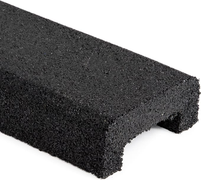 Rubbermagazijn - Rubber rand zwart - 100x10x6cm - Recycled rubber