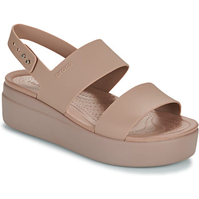 Crocs Brooklyn - Sandalen - Lage Hiel - Latte - Mushroom