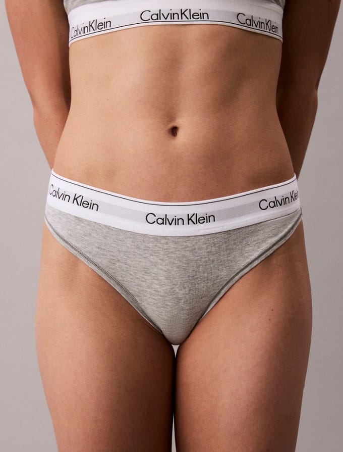 Calvin Klein Onderbroek Thong Lv00qf8518 Grey Heater Dames Maat - M