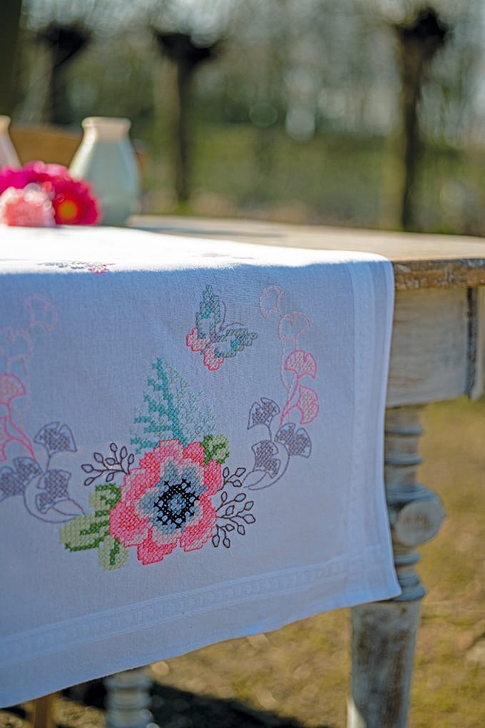 Vervaco - Loper kit Pastel bloempjes - PN-0195363