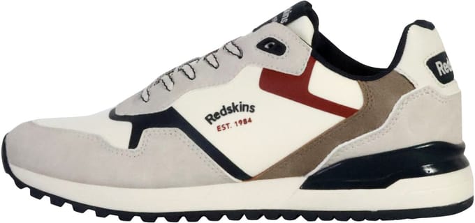 Oster-sneakers met veters