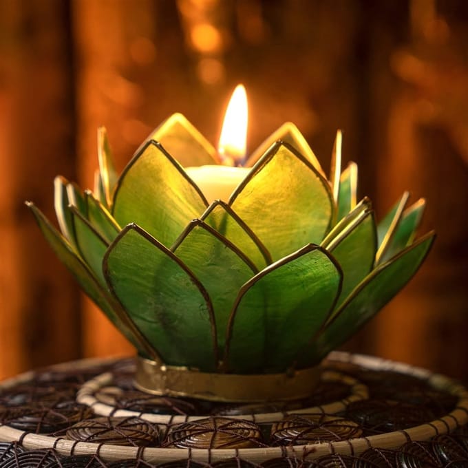Lotus sfeerlicht Capiz schelp groen