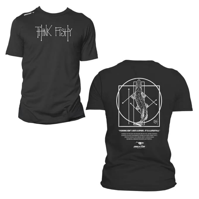 T-shirt Skeater By Think Fishy Art