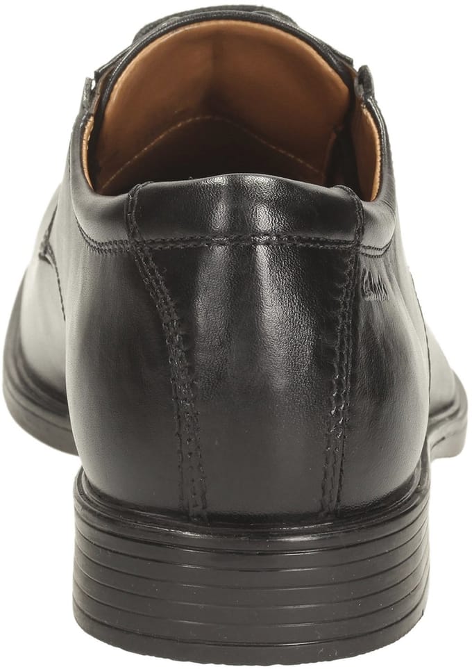 Clarks Heren schoenen - Tilden Plain  G - Black leather - Maat 43
