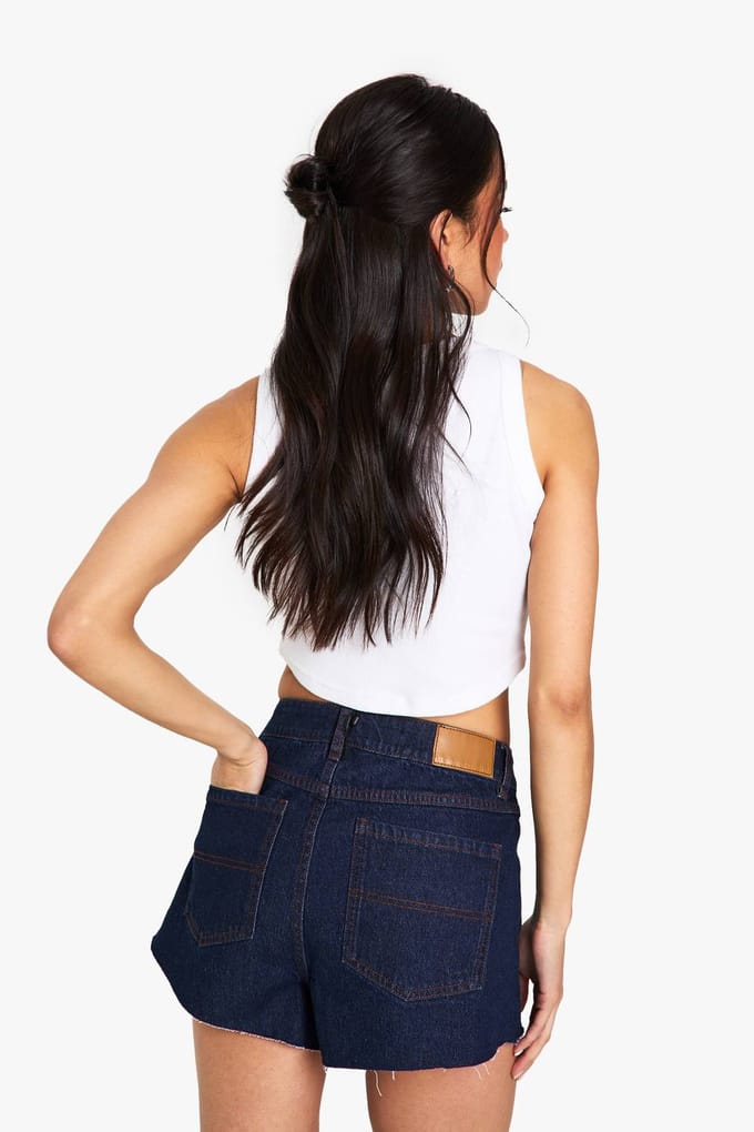 boohoo Dames Raw Hem Denim Short | Indigo | Maat: 6