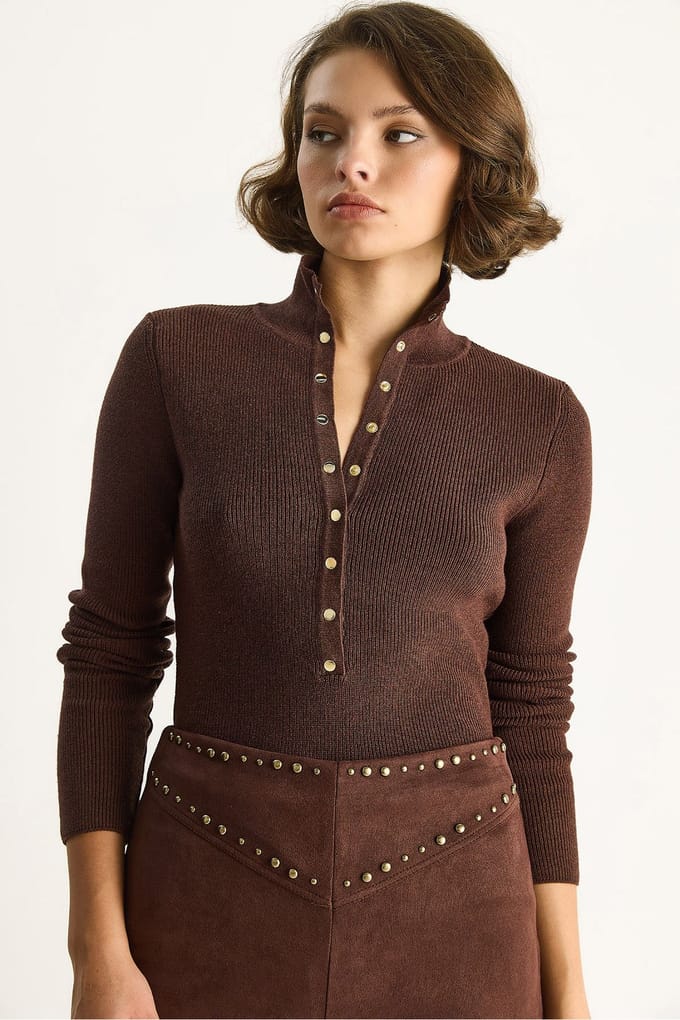 Getailleerde Langemouwen Gebreide Blouse met Drukknoopsluiting