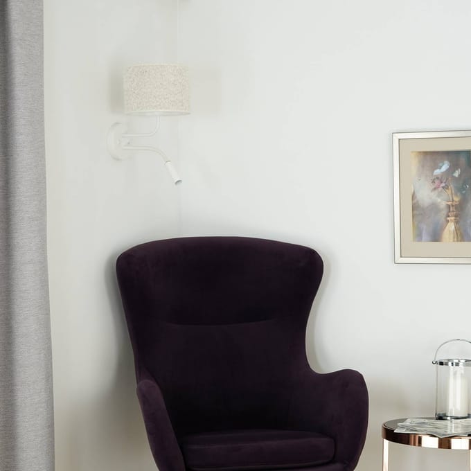 Duolla Wandlamp Roller, bouclé, wit/crème, leeslampje