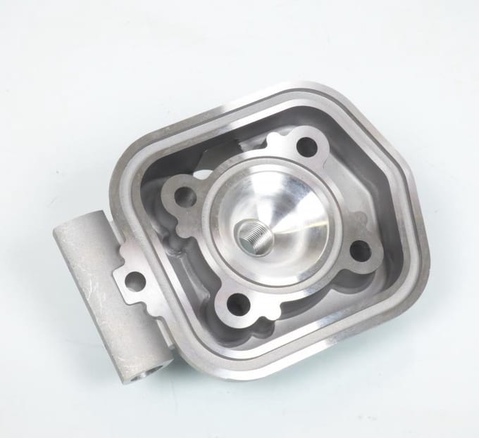 Culasse refroidissement liquide pour mobylette MBK 51 Magnum racing Neuf