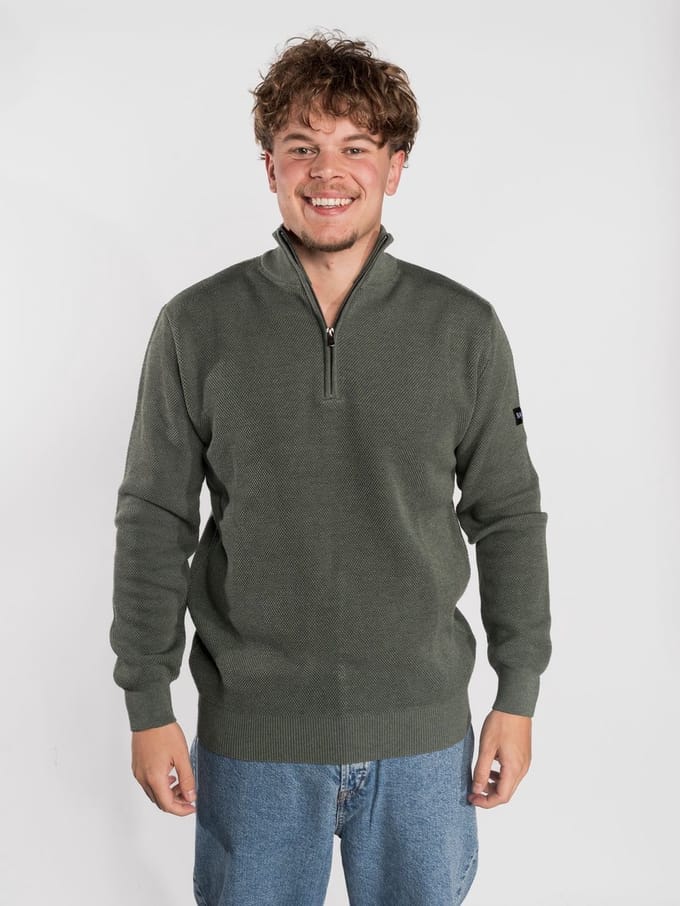 5206 Half zip