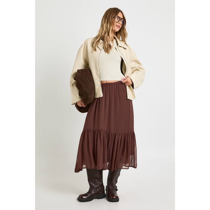 boohoo Dames Chiffon gelaagde maxi-rok | Chocolate | Maat: 6