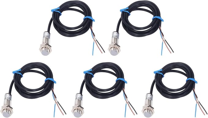 Inductieve Naderingsschakelaar - Hall-detector Sensor - Positiebepaling Cilinders - Metaal Installatievriendelijk - 10 mm Detectieafstand - Niet gespecificeerd