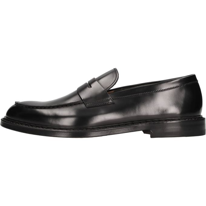 Doucal's Lage schoenen zwart