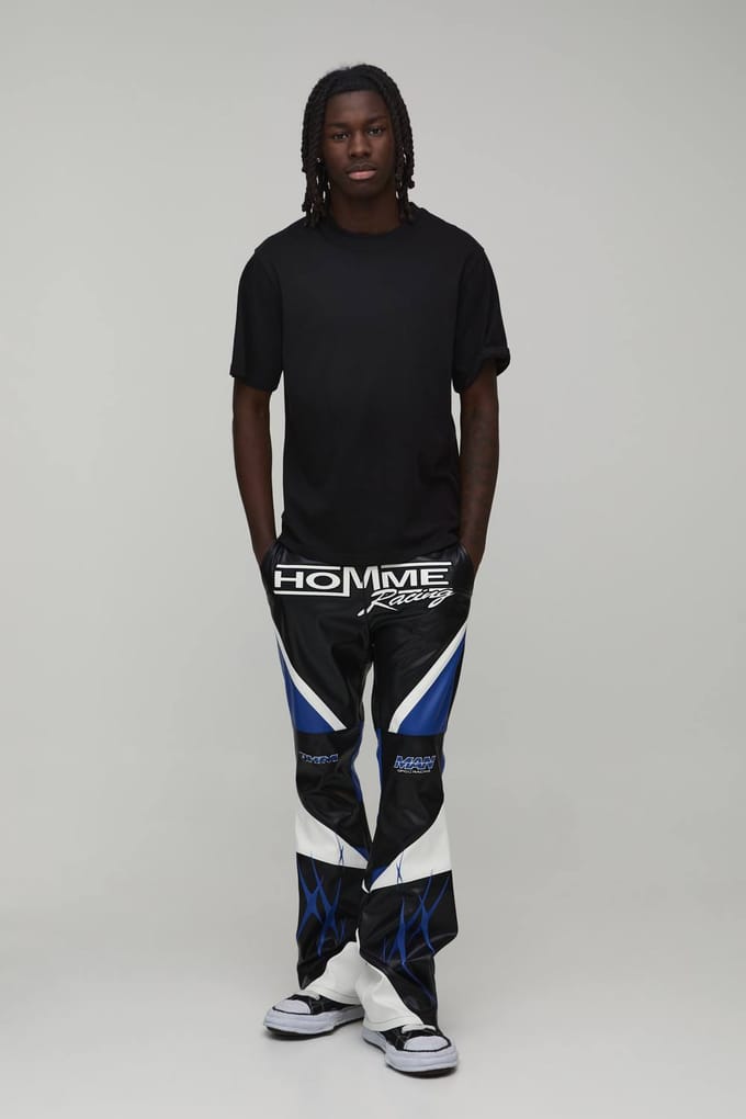 Rechte Pasvorm Uitlopende Gestapelde PU Moto Broek | Black | Size 32