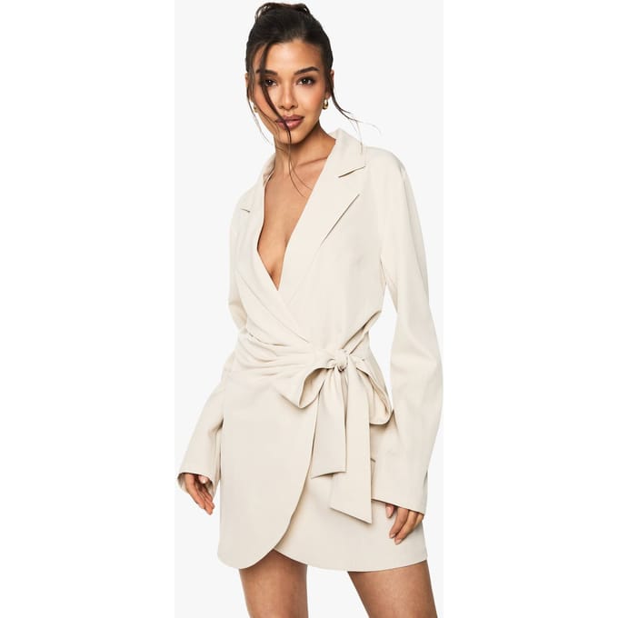 boohoo Dames Linnen Look Wikkel Drapeer Voorzijde Getailleerde Blazerjurk | Natural | Maat: 6