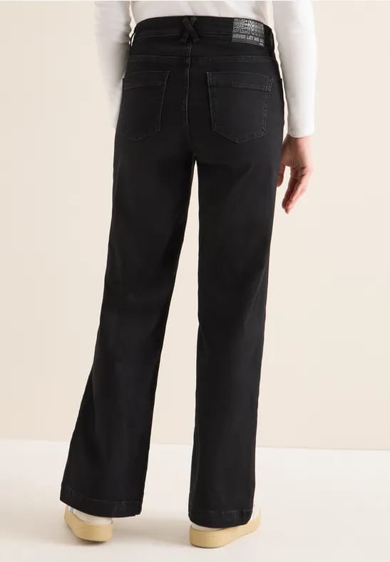 Wide Legs Jeans