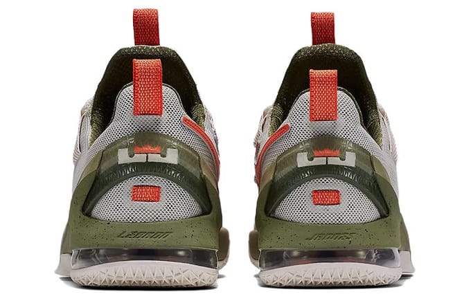 Nike LeBron 13 Low Phantom 849783-002 42 gray