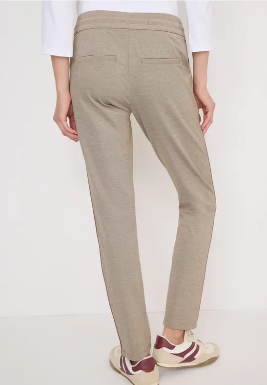 Broek met galonstrepen
