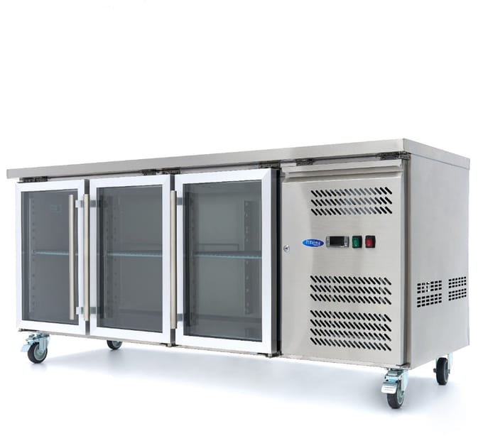 Koelwerkbank - 417 L - 180 cm - 3 Glazen Deuren