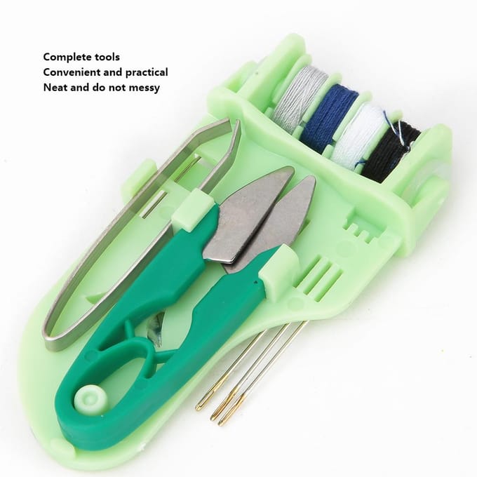 Prachtige en Draagbare Mini Macaron Kleur Plastic Naaigereedschapskist Naald Schaar(Groen) groen