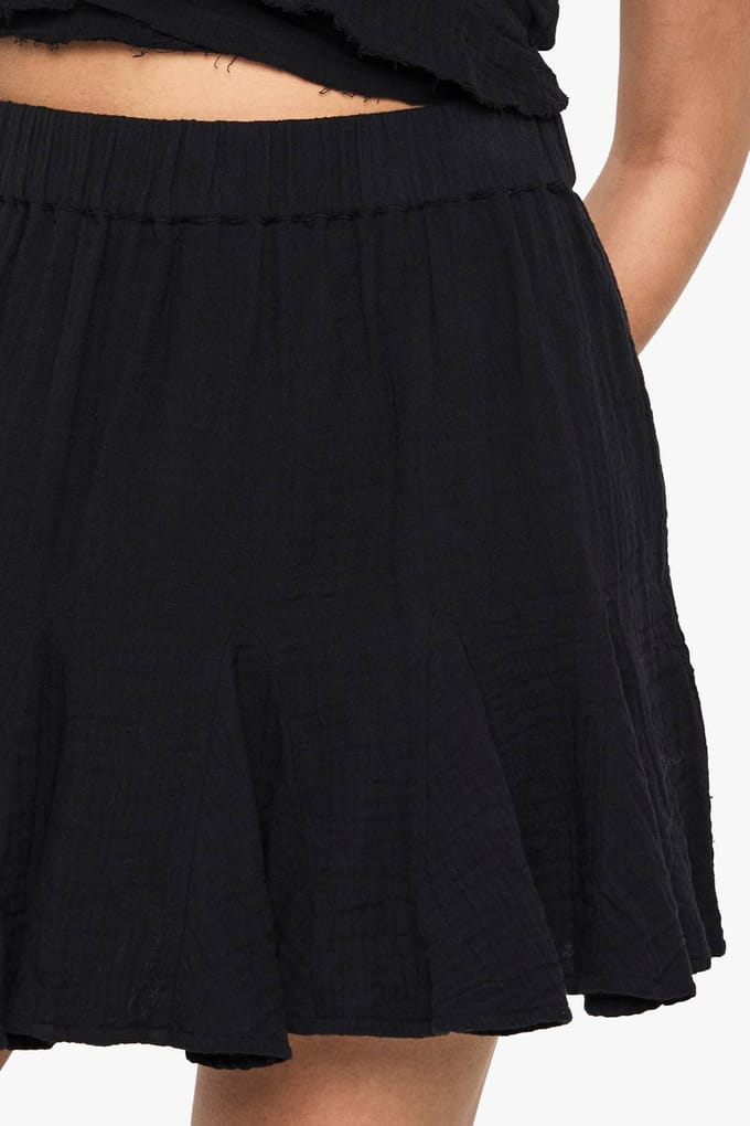 boohoo Dames Cheesecloth Godet Hem Mini Rok | Black | Maat: 6