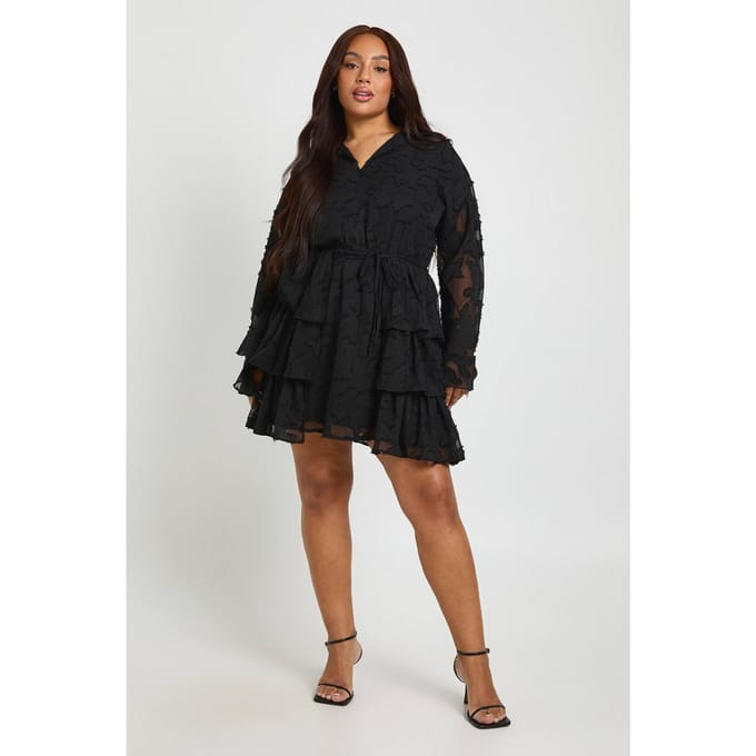 boohoo Dames Plus Burnout Chiffon Ruches Skater Jurk | Zwart | Maat: 52
