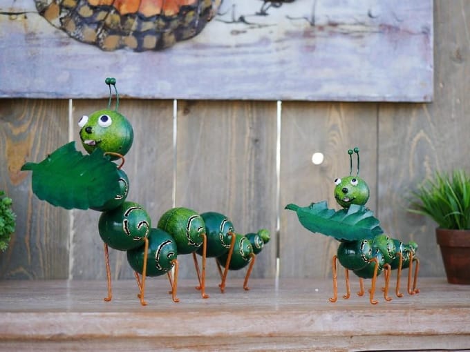 Tuinbeeld - Rups klein - 20 cm hoog