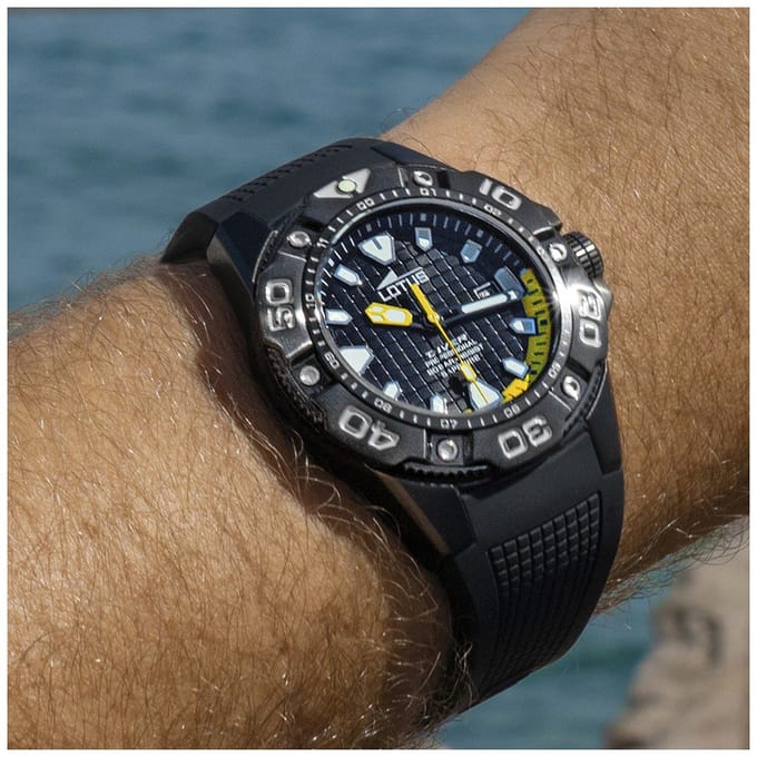 Lotus Casual 18928/2 Casual Diver Horloge