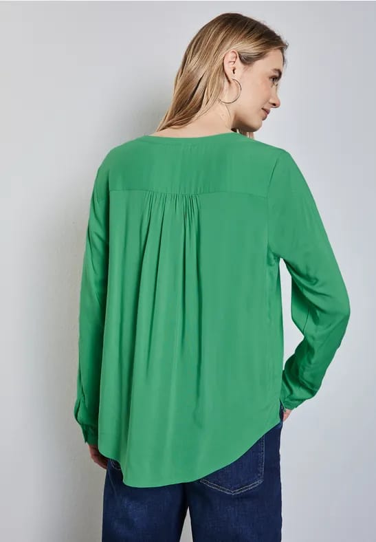 Basic blouse in effen kleur