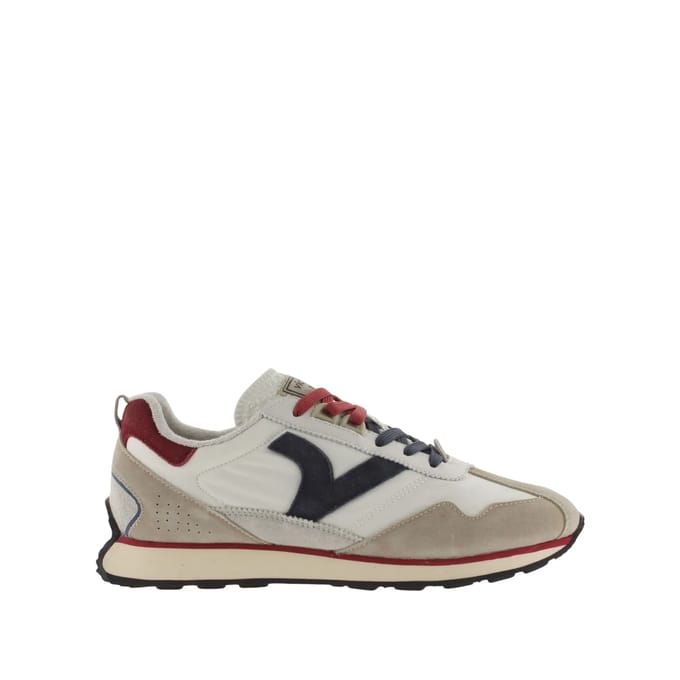 Trainers Victoria Root