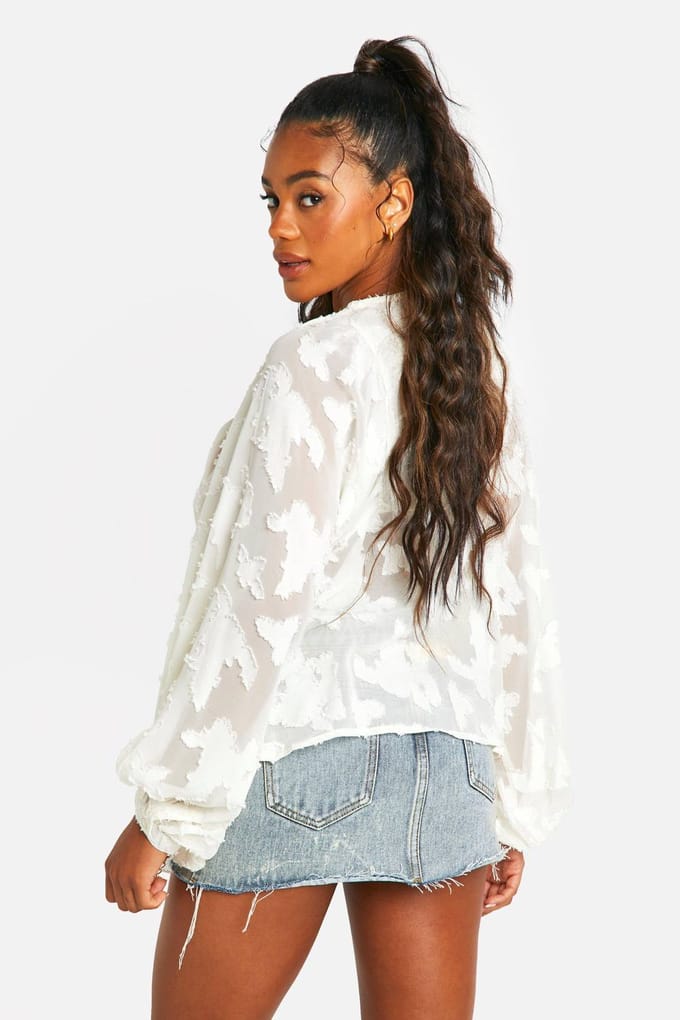 boohoo Dames Burnout Floral Boho Blouse | Wit | Maat: 40
