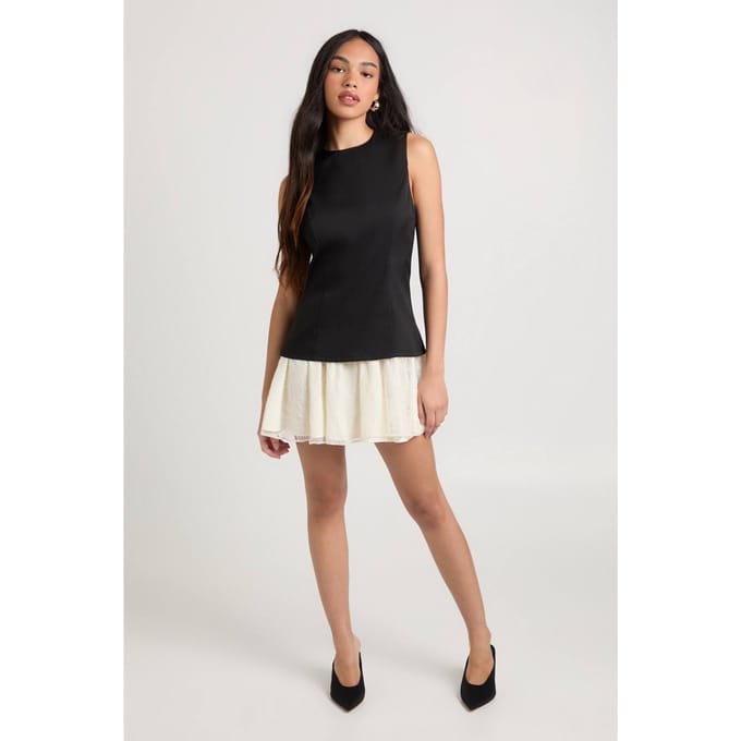 boohoo Dames Kanten Rok Getailleerde Mini Jurk | Zwart | Maat: 44
