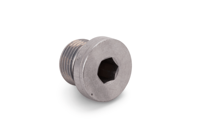 Oil plug
