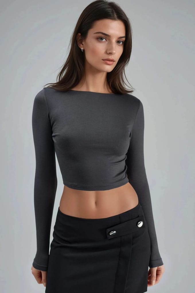Slim Fit Cropped Blouse met Ruguitsnijding