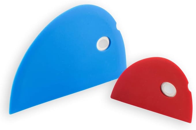 Siliconen Schraper Set - Kom Schrapers - Bakken en Koken - Flexibele Precisie Rand - 2 Delig - Blauw en Rood