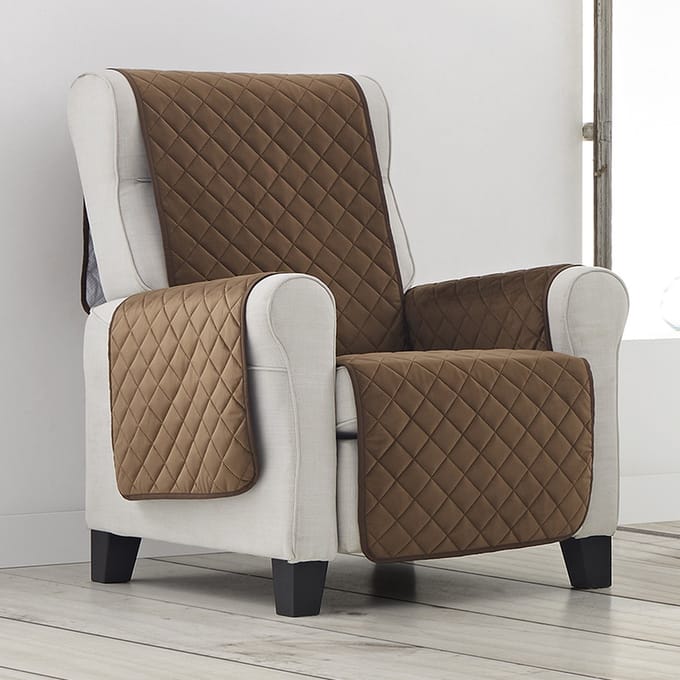 Fauteuilbeschermer Velvet Quilt - 55cm breed - Bruin - Soft Touch - Anti-slip onderkant