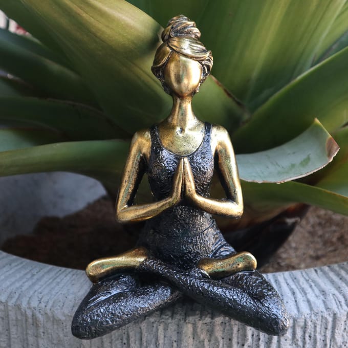 Yoga Beeldje - Vrouw - Brons & Zwart - 24x13x16cm - Handgemaakt