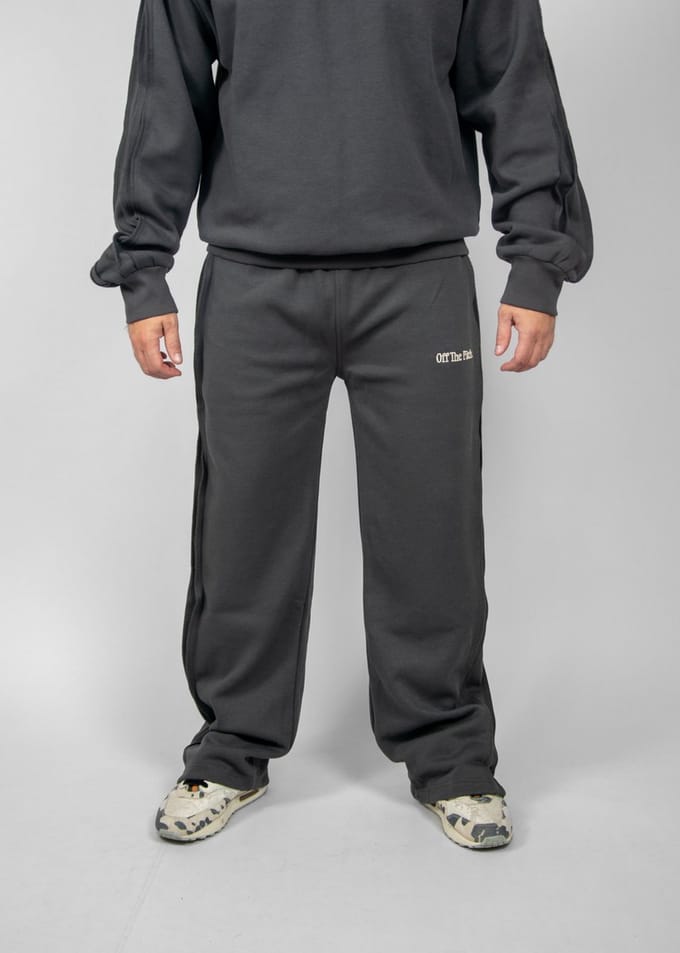 OFF THE PITCH Raw Edge Panel Pants
