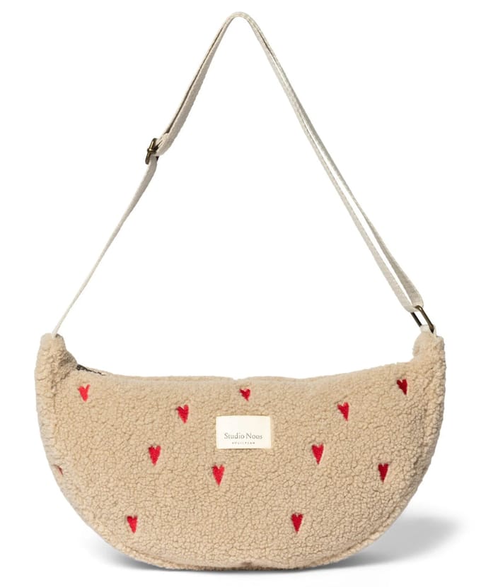 Studio Noos fanny pack ecru hearts teddy
