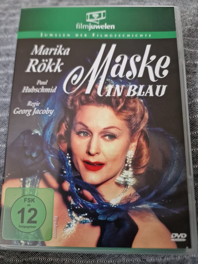 Maske in Blau/DVD